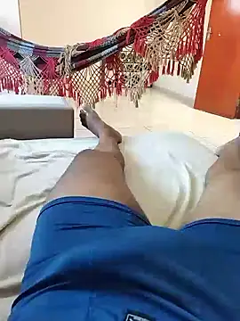 Snapshot of Santoro15 chatting on 01-08-26, 03:18 Santoro15 online show from 01-08-26, 03:18