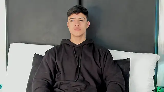 JacobBikerr online show from 10-04-25, 11:56