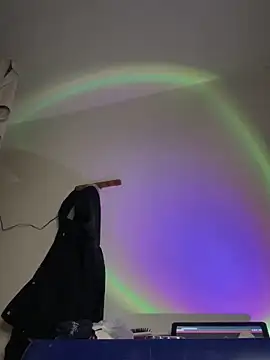 karobaby  online show from 10-15-25, 07:55