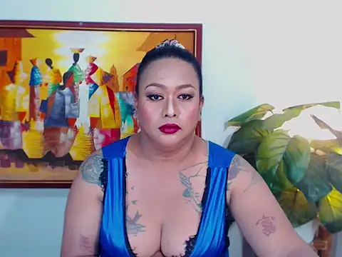 Snapshot of EmmaKantutera chatting on 06-17-26, 10:14 EmmaKantutera online show from 06-17-26, 10:14