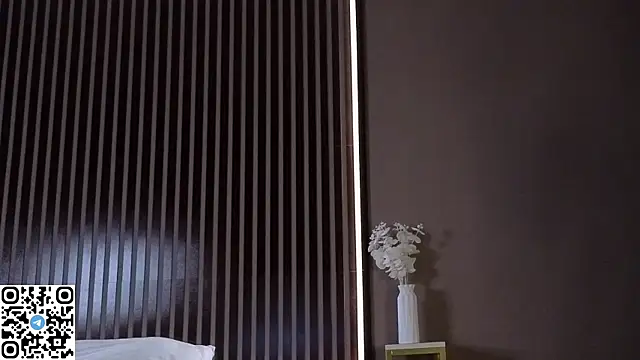 odelynbrower online show from 03-10-26, 01:20