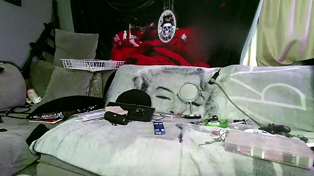 Splash Queen420 online show from 11-07-25, 06:51