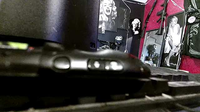 Splash Queen420 online show from 12-17-25, 08:08