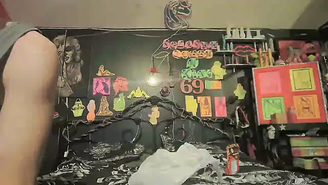 Splash Queen420 online show from 04-13-26, 01:20