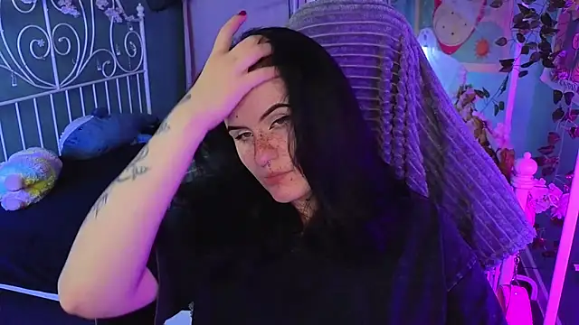 Dark Shine online show from 10-28-25, 05:29