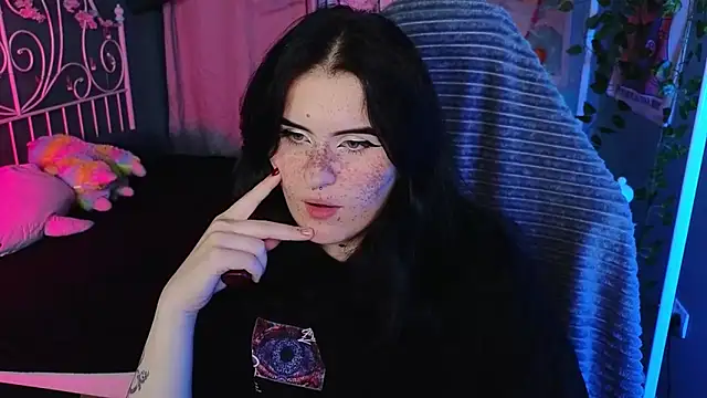 Dark Shine online show from 10-29-25, 05:39