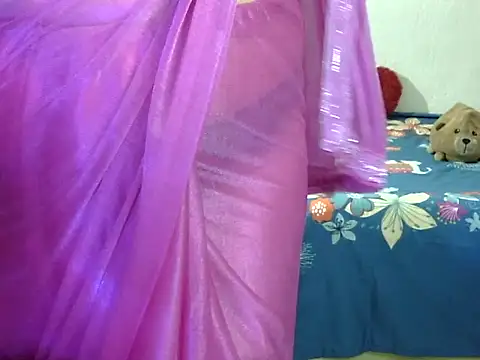 Snapshot of rekha_1508 chatting on 07-26-26, 02:57 rekha 1508 online show from 07-26-26, 02:57