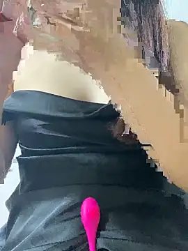 SiennaQueen18 online show from 09-21-25, 01:00