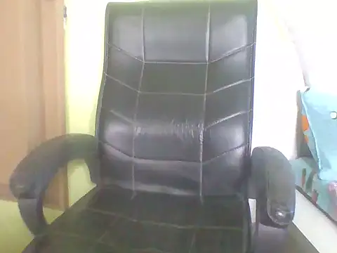 Snapshot of Hot_Rose2 chatting on 06-11-26, 07:05 Hot Rose2 online show from 06-11-26, 07:05