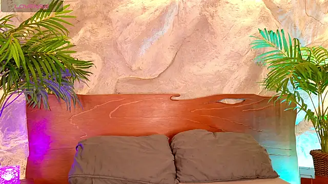 alisonn moon online show from 06-18-26, 10:26