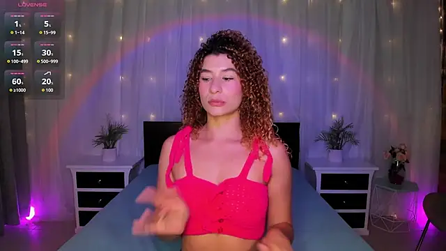 Evolet Bee online show from 12-15-25, 11:38