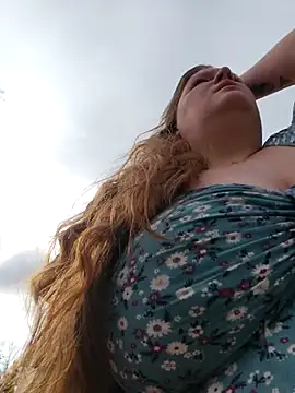 Love86Emily online show from 10-27-25, 02:51