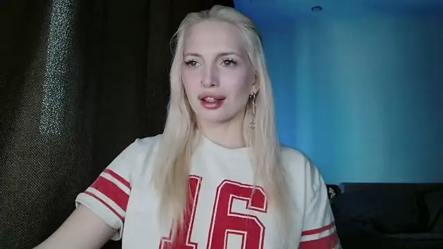 SpaceMarsi online show from 03-12-26, 01:44