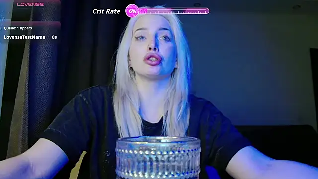 Snapshot of SpaceMarsi chatting on 10-11-25, 07:59 SpaceMarsi online show from 10-11-25, 07:59