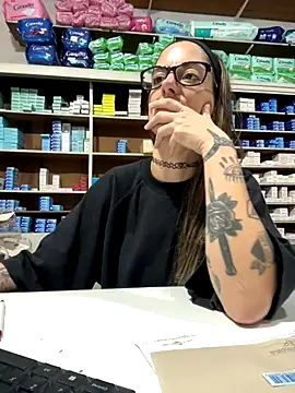 ferchule7 online show from 12-17-25, 04:23