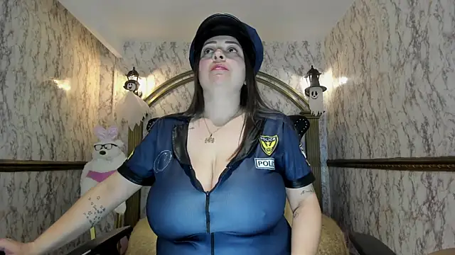 irenne wilsonn online show from 10-15-25, 01:08