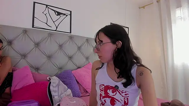 Naughty Couple83 online show from 03-28-26, 03:46