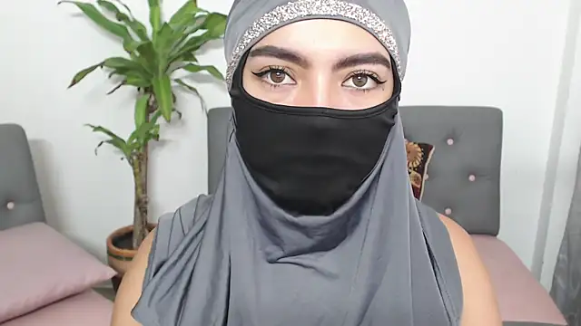 jade nassar online show from 10-14-25, 07:47