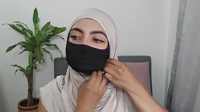 jade nassar online show from 10-26-25, 09:48