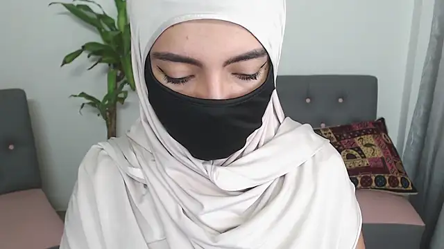 jade nassar online show from 10-31-25, 11:44