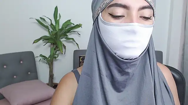 jade nassar online show from 11-10-25, 06:24