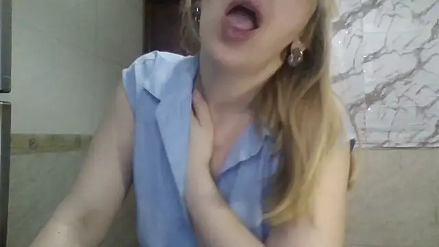 MiyaHottie online show from 02-15-26, 02:45