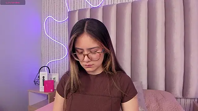 SamanthaPeachss online show from 02-03-26, 11:04