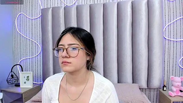 SamanthaPeachss online show from 02-11-26, 11:10