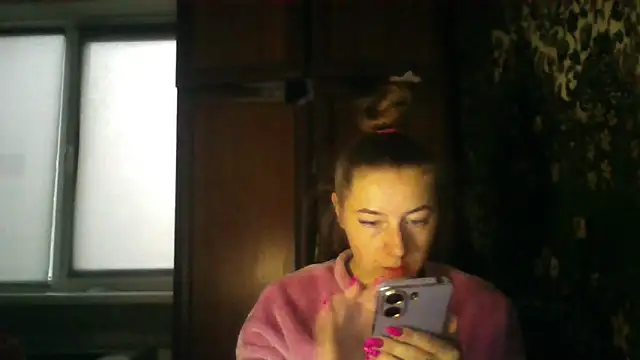 Snapshot of Kitten36 chatting on 10-06-25, 03:02 Kitten36 online show from 10-06-25, 03:02
