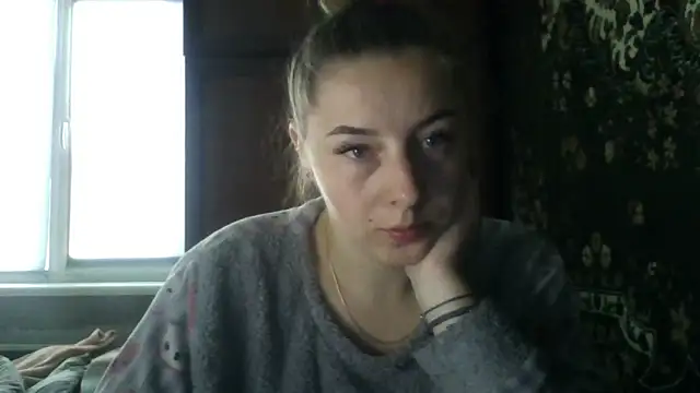 Snapshot of Kitten36 chatting on 09-27-25, 02:45 Kitten36 online show from 09-27-25, 02:45