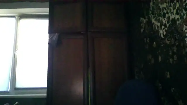 Snapshot of Kitten36 chatting on 09-20-25, 03:39 Kitten36 online show from 09-20-25, 03:39