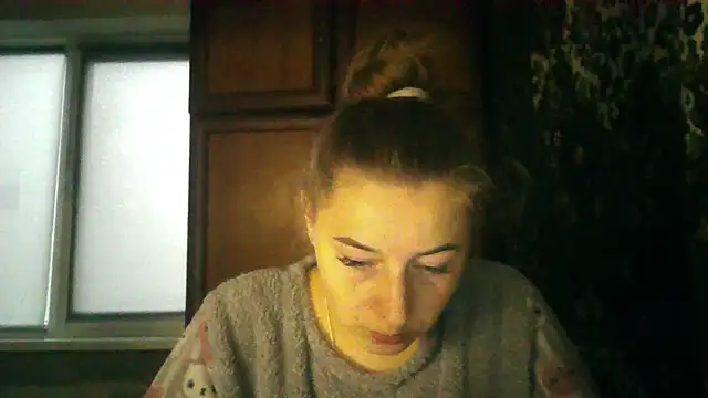 Snapshot of Kitten36 chatting on 09-28-25, 03:19 Kitten36 online show from 09-28-25, 03:19