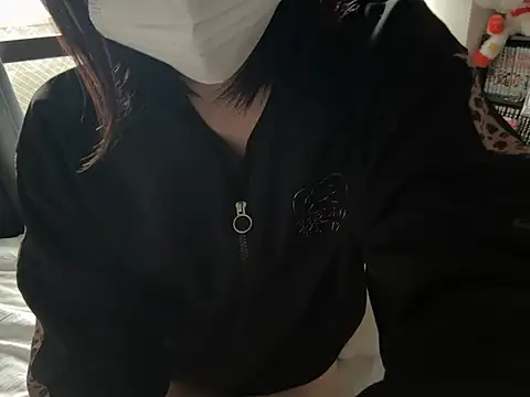 Snapshot of kabikabi_makaron chatting on 04-29-26, 06:06 kabikabi makaron online show from 04-29-26, 06:06