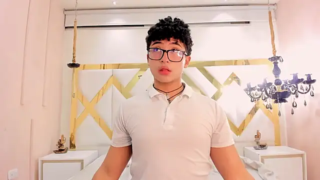 Valentin0 3 online show from 10-25-25, 11:42