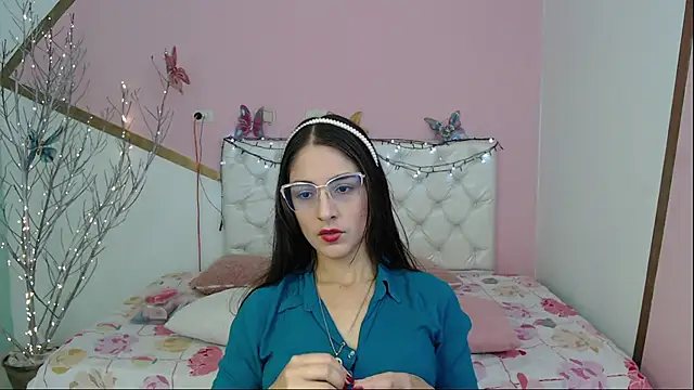 Snapshot of sofi_san chatting on 10-02-25, 01:58 sofi san online show from 10-02-25, 01:58