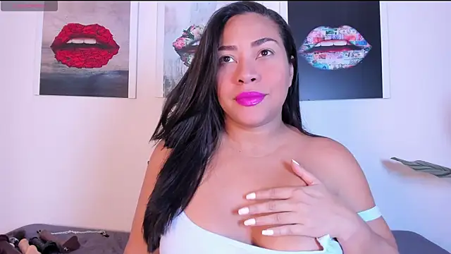 Monika-Ruiz online show from 11-22-25, 07:57