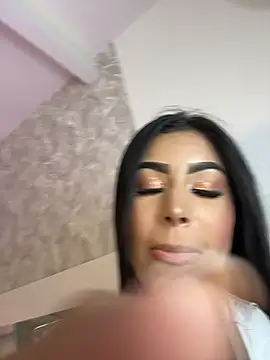 MaddyGray  online show from 11-26-25, 07:14