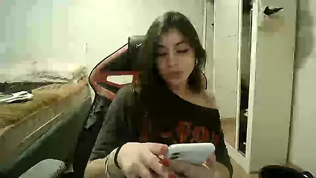 Becca B online show from 10-03-25, 07:37