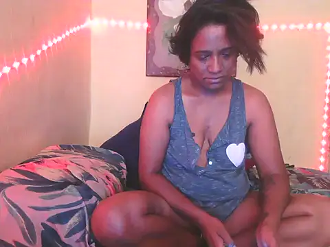 ZARIA-VIXEN online show from 03-17-26, 05:32