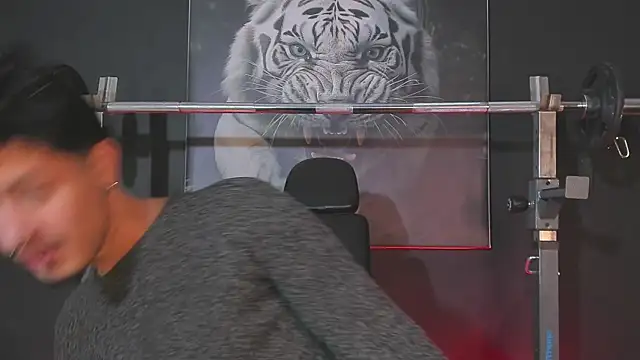 DimitriDeluxe online show from 12-03-25, 07:46