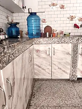 Snapshot of Shalu_G chatting on 02-15-26, 09:19 Shalu G online show from 02-15-26, 09:19