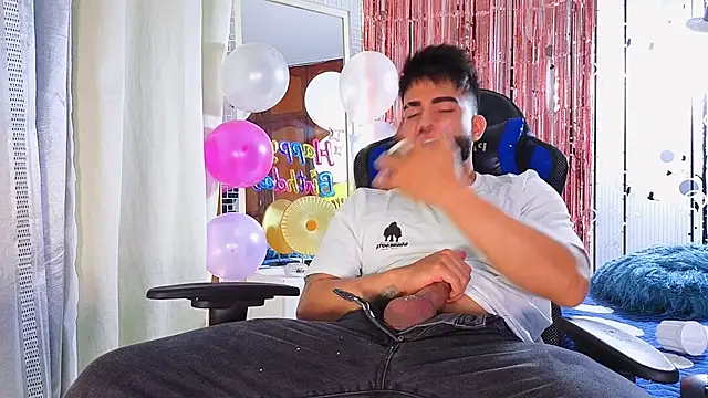 King Draven3 online show from 11-12-25, 07:40