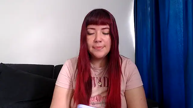 Snapshot of evilheart_69 chatting on 02-05-26, 06:15 evilheart 69 online show from 02-05-26, 06:15