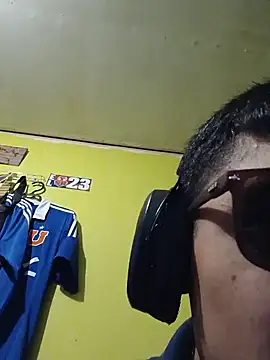 Snapshot of juanfritaa21 chatting on 10-23-25, 02:54 juanfritaa21 online show from 10-23-25, 02:54