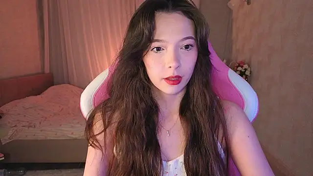 Snapshot of yuna_sunshy chatting on 03-25-26, 01:17 yuna sunshy online show from 03-25-26, 01:17