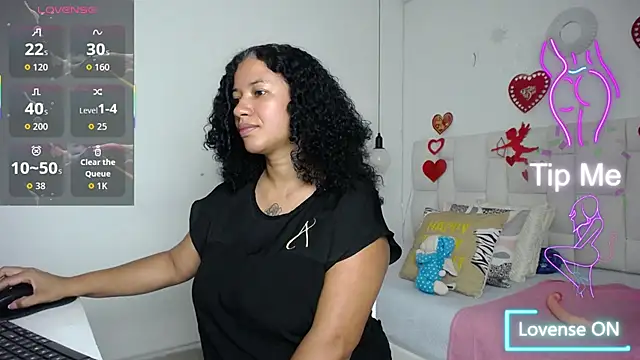 Snapshot of michel_rous_ chatting on 02-25-26, 07:03 michel rous online show from 02-25-26, 07:03