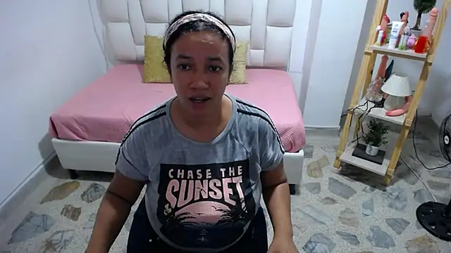 Snapshot of michel_rous_ chatting on 05-28-26, 07:20 michel rous online show from 05-28-26, 07:20