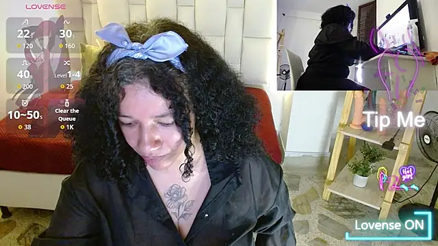 Snapshot of michel_rous_ chatting on 05-02-26, 04:45 michel rous online show from 05-02-26, 04:45