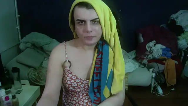 Snapshot of turkishTransEfsun chatting on 05-07-26, 01:25 turkishTransEfsun online show from 05-07-26, 01:25
