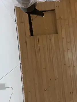 Snapshot of andre1z1nh0 chatting on 02-28-26, 11:04 andre1z1nh0 online show from 02-28-26, 11:04